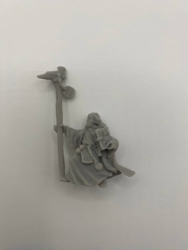 Mage avec Bâton Enchanté – Image 2